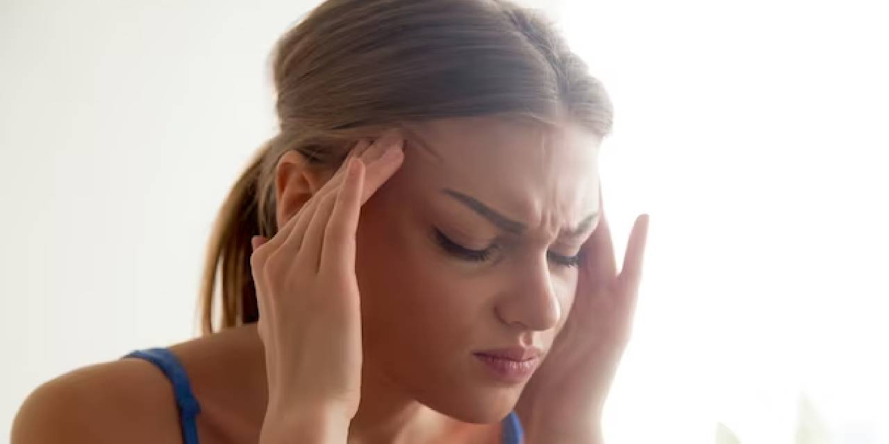 Başınızdaki ağrının migren mi yoksa tansiyon kaynaklı baş ağrısı mı olduğunu nasıl anlarsınız?