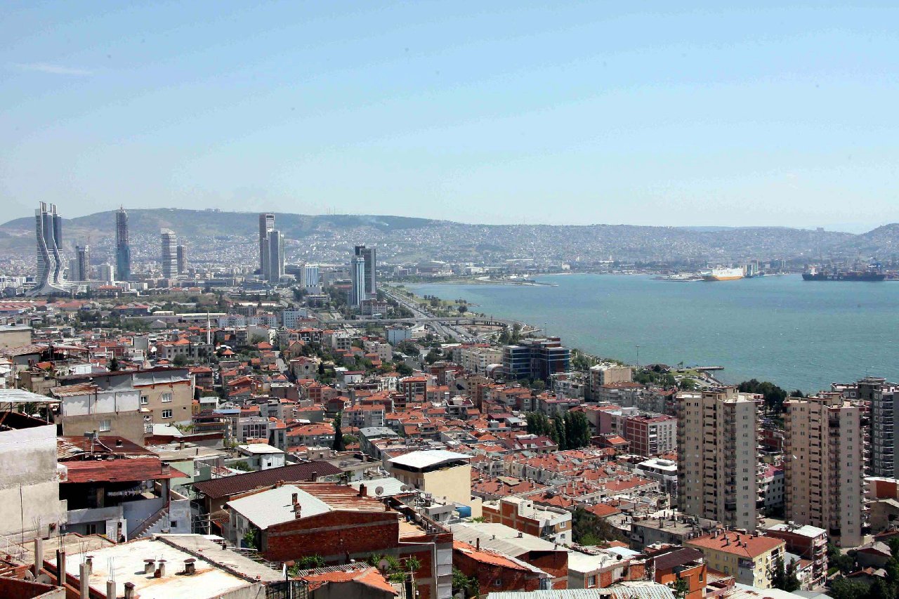 İzmir İçin Sarsıntı Uyarısı: 13 Fay Var