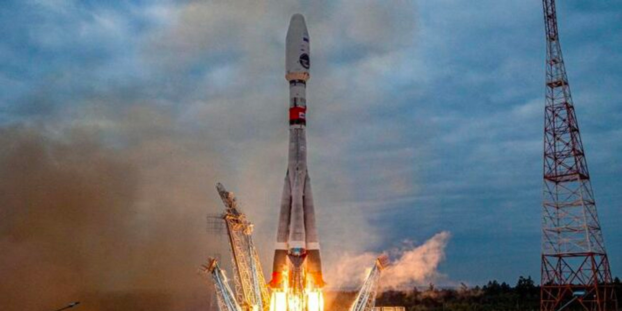 Rusya’nın 47 yıl sonra birinci defa Ay’a gönderdiği uzay aracı çakıldı